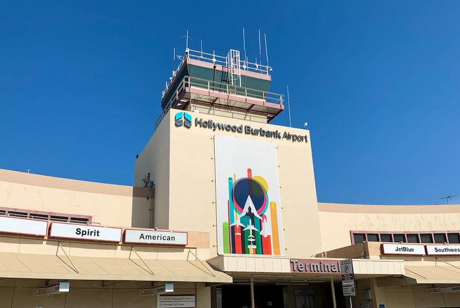 Car Service to and from Hollywood Burbank Airport